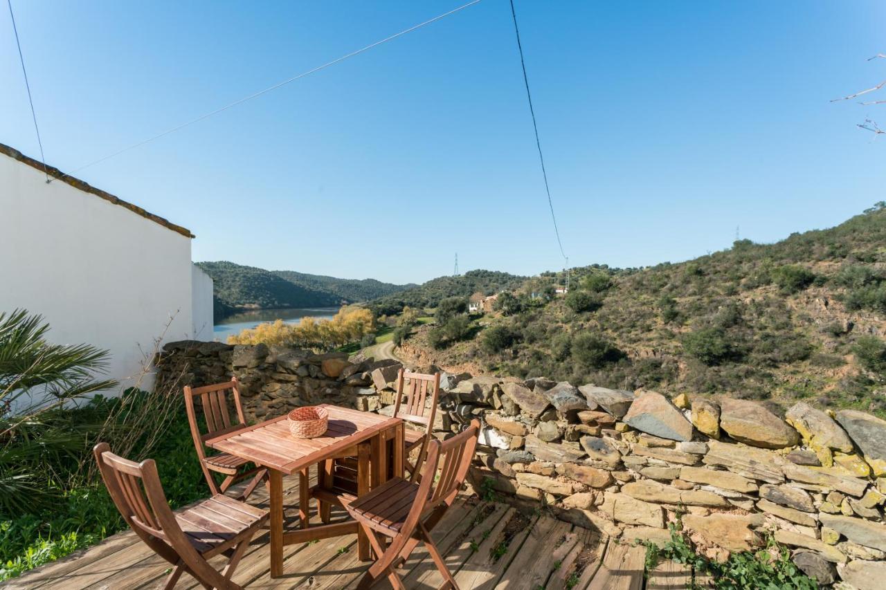 Casa De Las Letrinas Baja, 2 Habt 5 Mas 1 Pers Max Chimenea Con Horno Puerto de la Laja Eksteriør bilde