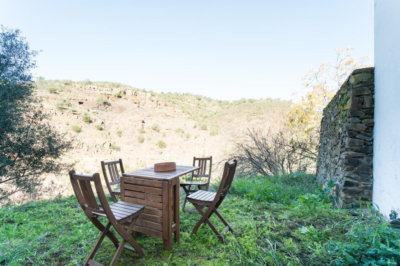 Casa De Las Letrinas Baja, 2 Habt 5 Mas 1 Pers Max Chimenea Con Horno Puerto de la Laja Eksteriør bilde